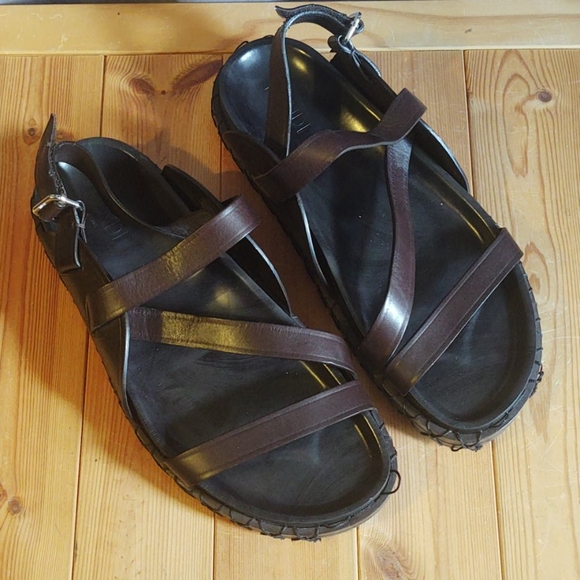 Fendi Men's Sandals Size 12 - Picture 4 of 16